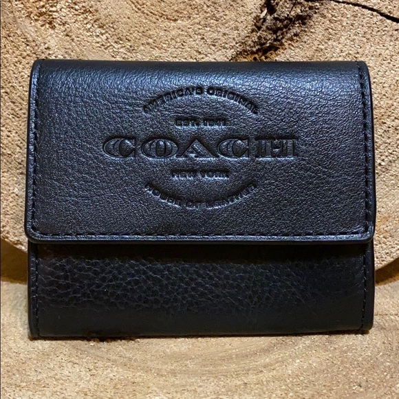 Coach Handbags - NWOT COACH Leather Coin Case/Card Holder